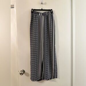 New Directions Black and White Boho Pants
